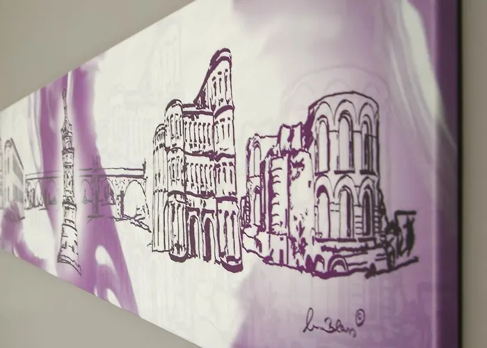 Igeler Saeule Hotel Igel