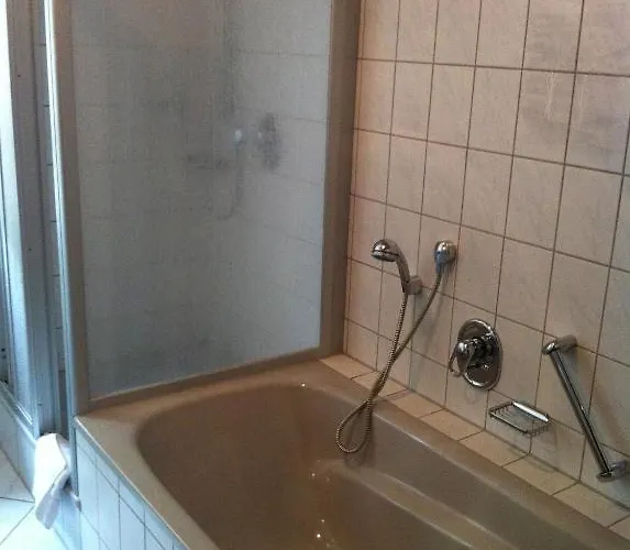 Igeler Saeule Hotel Igel